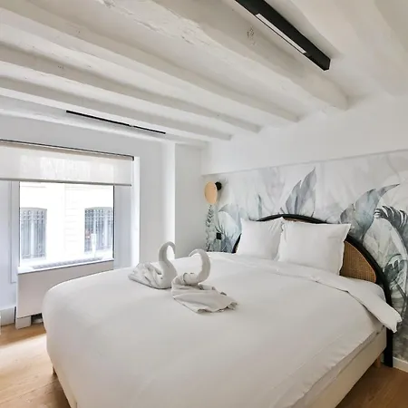 Apartment 11.appart 8pers#madeleine#gallerie La Fayette Paris